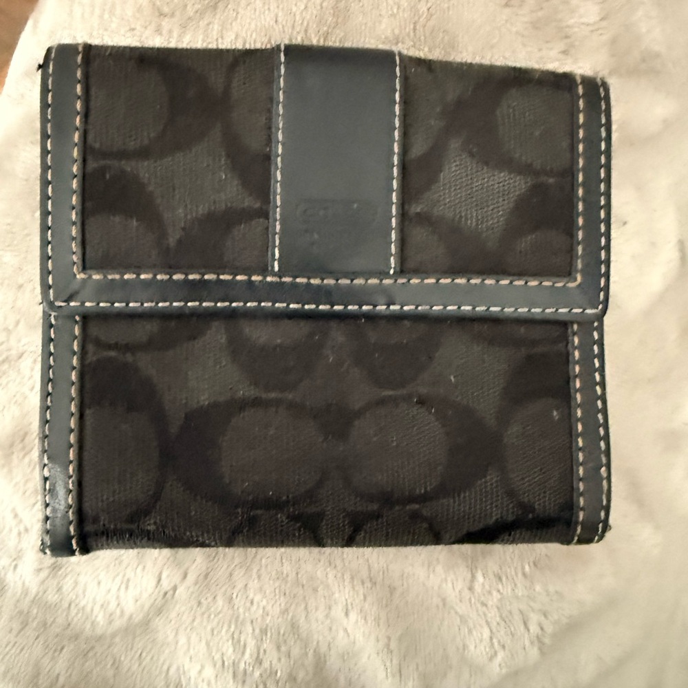 Vintage Coach Tri-fold Wallet